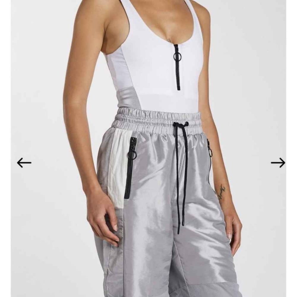 NWT: SECNDNTURE by Jordan Woods Silver & White bodysuit Size XS